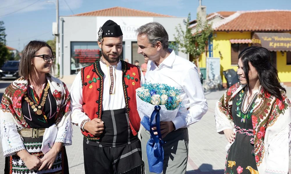 Στο Τυχερό Έβρου ο Μητσοτάκης - Ικανοποίηση για την αποκατάσταση μετά τη φωτιά (Εικόνες)